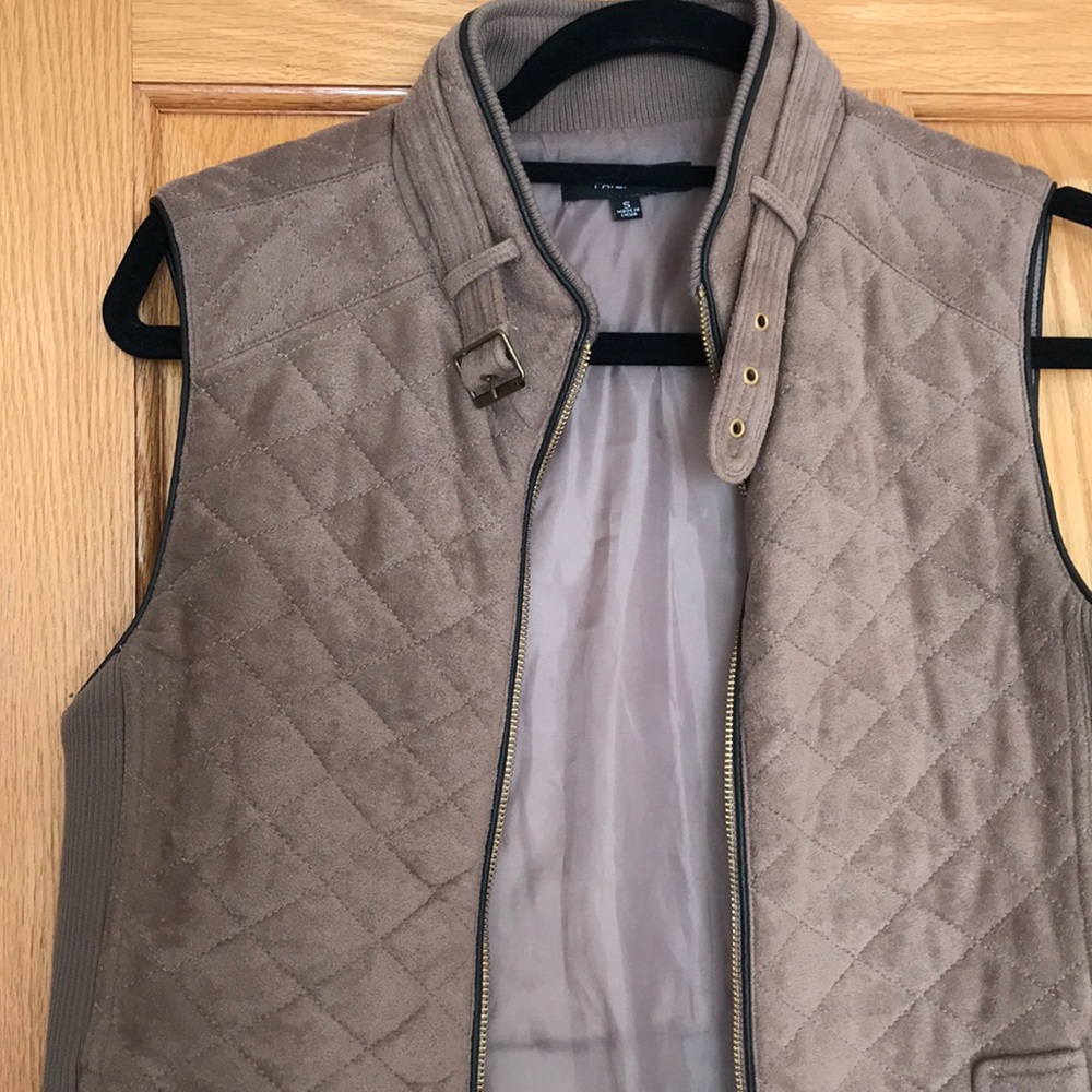Fate vest